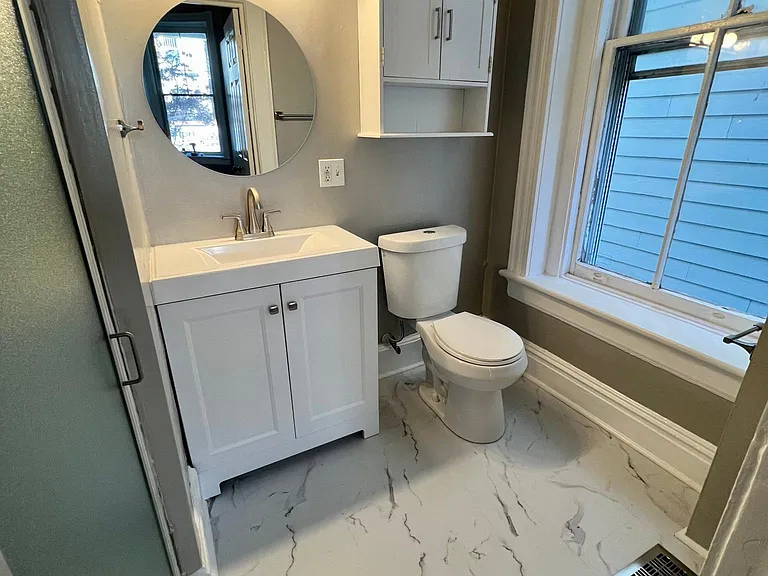 613 Redgate Ave #1 — Photo 5