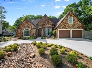 11818 Thoreau Dr, Montgomery, TX 77356