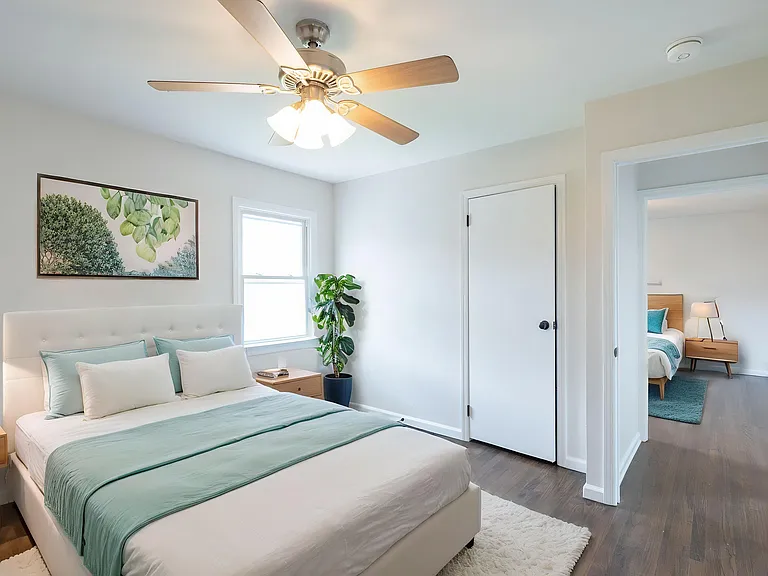 111 Roosevelt St #2 — Photo 3