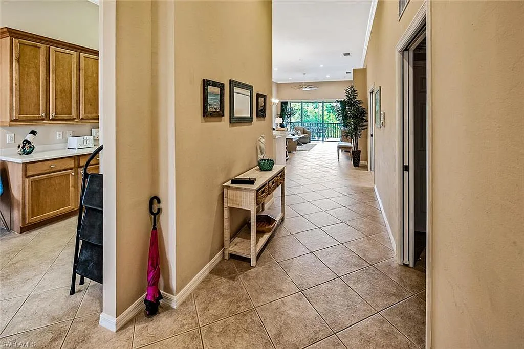 2 bed, 2.0 bath, 1551 sqft, $7,000 — Photo 3