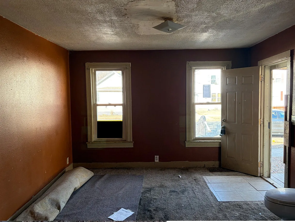 2 bed, 853 sqft, $800 — Photo 3