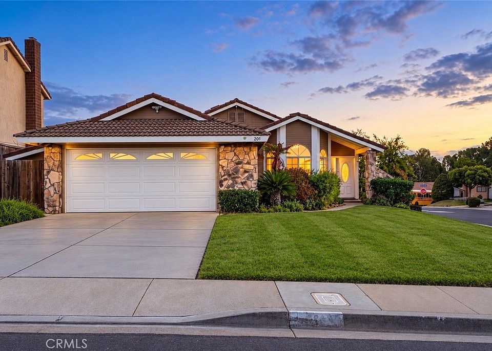 1st image of 201 S Brookside Ct