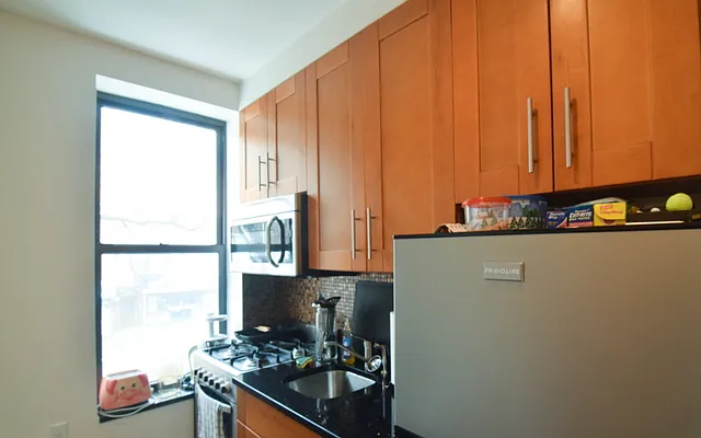 Rented by J Misrahi Realty Corp | media 10