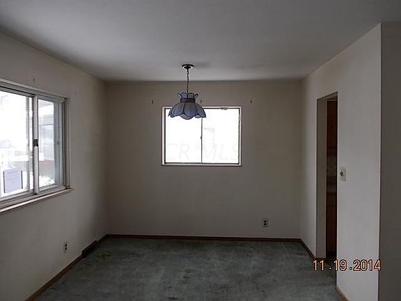 4th image of 3311 Liv Moor Dr