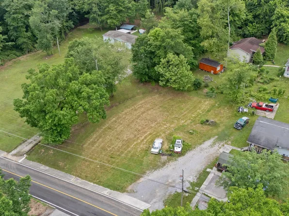 533 Greenwood St #S, Kingston, TN 37763