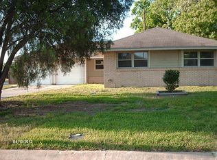 718 Grantham Rd, Baytown, TX 77521