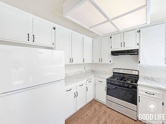4th image of 720 Valley Crest Dr