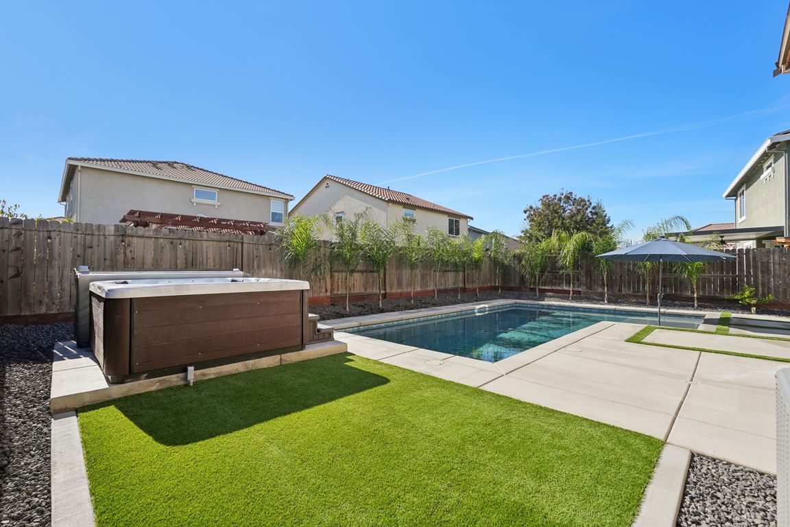 next background image