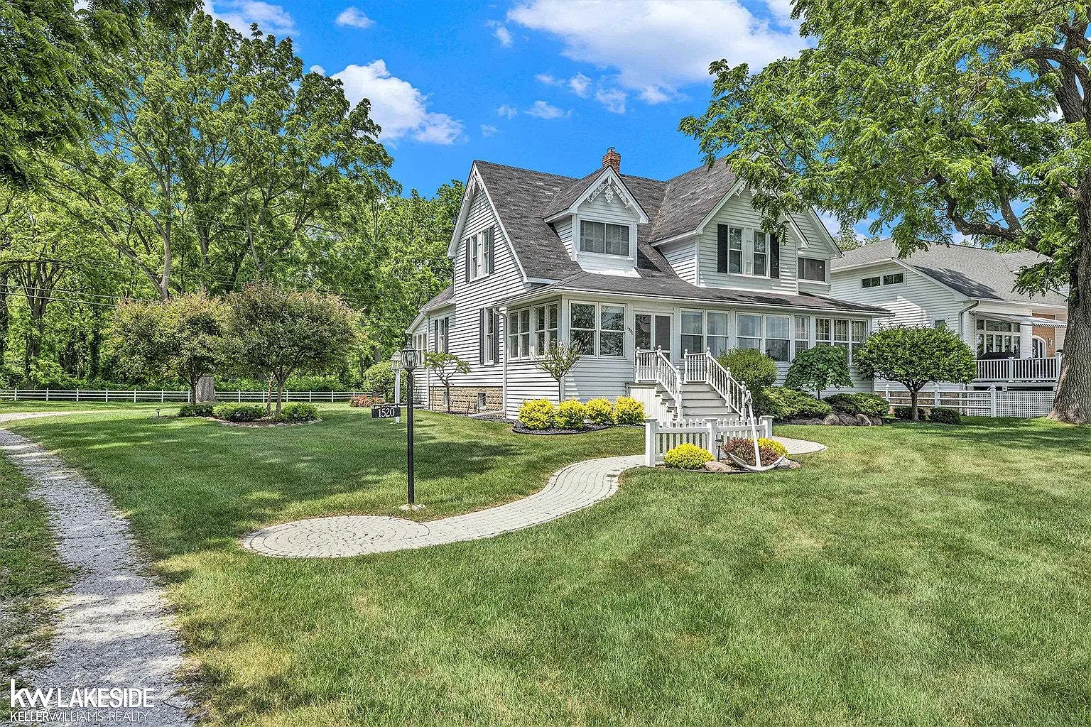1520 S Channel Dr photo 1