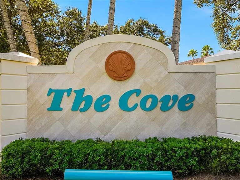 5601 Cove Cir — Photo 3