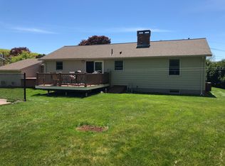 70 Nancy Ct, Woonsocket, RI 02895