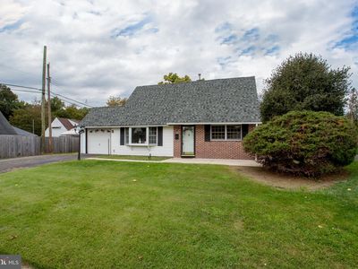 5 Limewood Rd, Levittown, PA, 19056