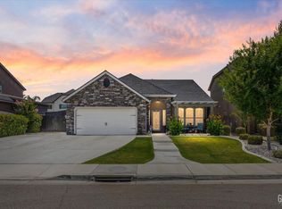 6315 Cape Cod Ave, Bakersfield, CA 93313