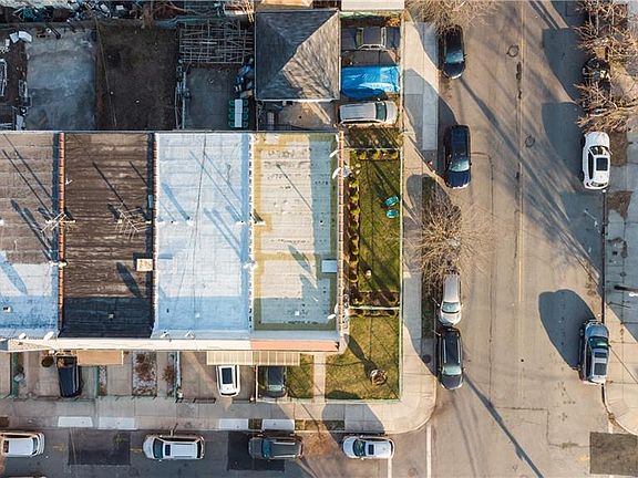 5th image of 2581 W 15th St