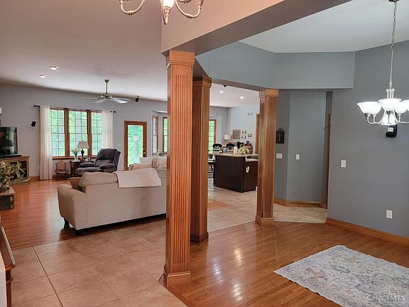 5th image of 13557 Whippoorwill Dr