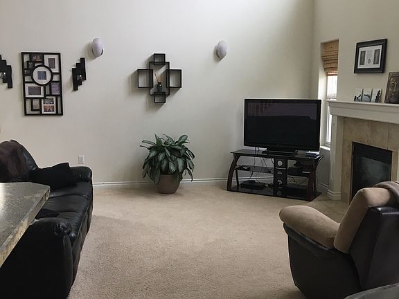 5th image of 305 Skwentna Dr
