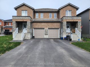 27 Tegan Ct, Loyalist, ON K0H 2H0