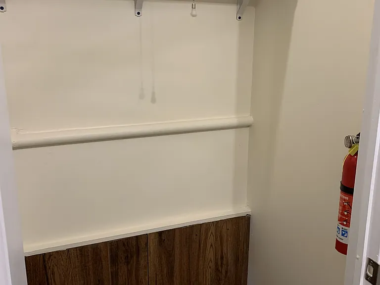1619 Mansfield St #2 — Photo 5