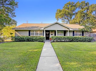 2531 Willowby Dr, Houston, TX 77008