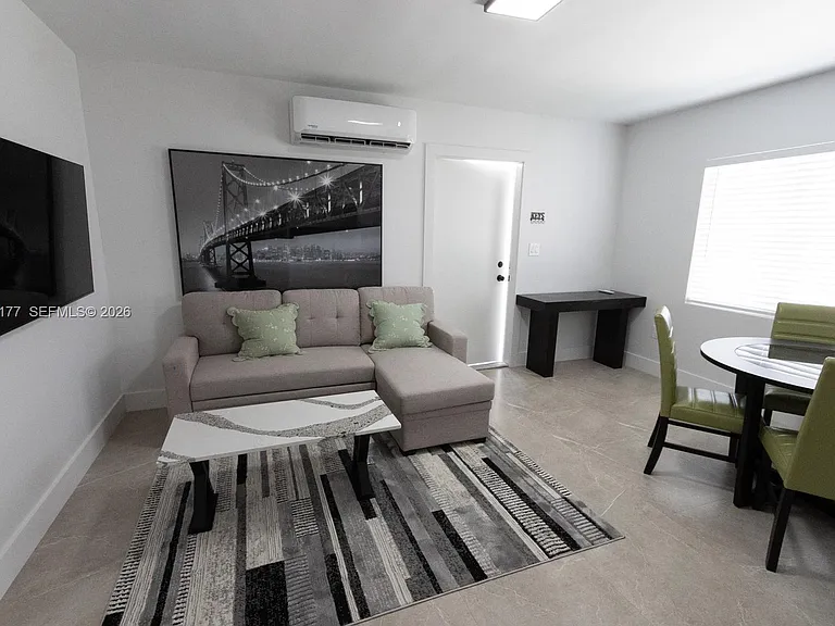 1002 NW 74th St #2 — Photo 3