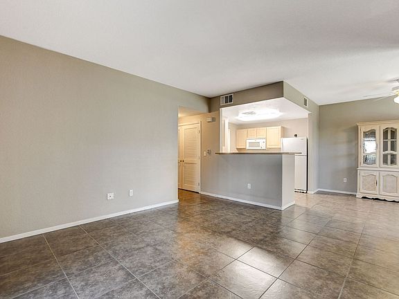 5th image of 8250 N Grand Canyon Dr Unit 1108