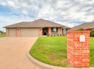 7013 Briarcreek Dr, Oklahoma City, OK 73162