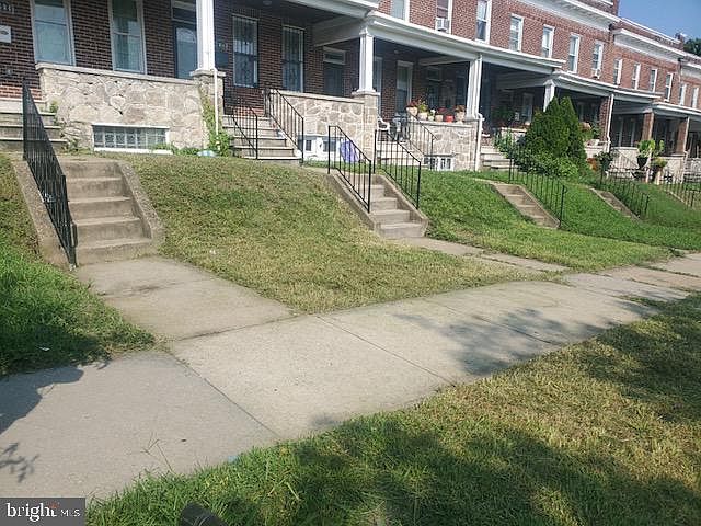 2nd image of 2304 N Longwood St