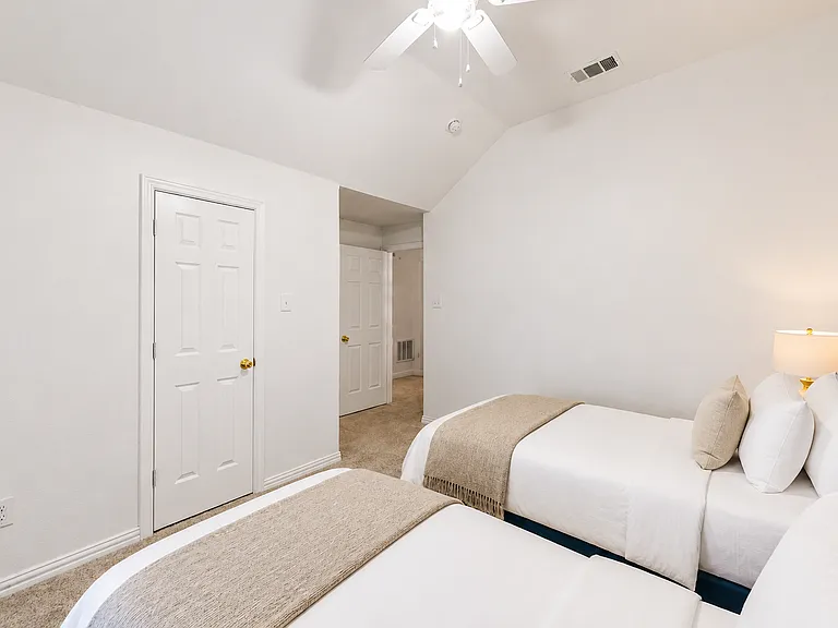 6650 Waverly Ln #6650 — Photo 19