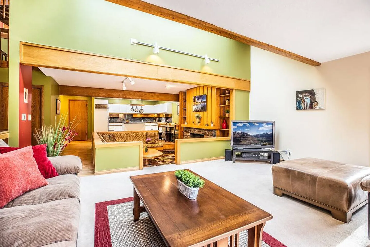 4 bed, 2.0 bath, $10,620 — Photo 1