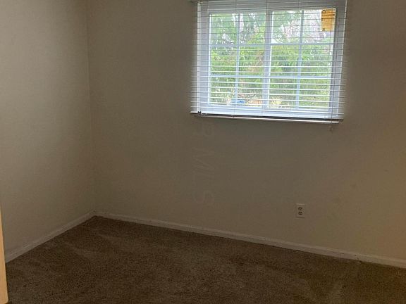 5th image of 3131 Dewbourne Dr