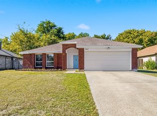 7810 Bob White Dr, Rowlett, TX 75088