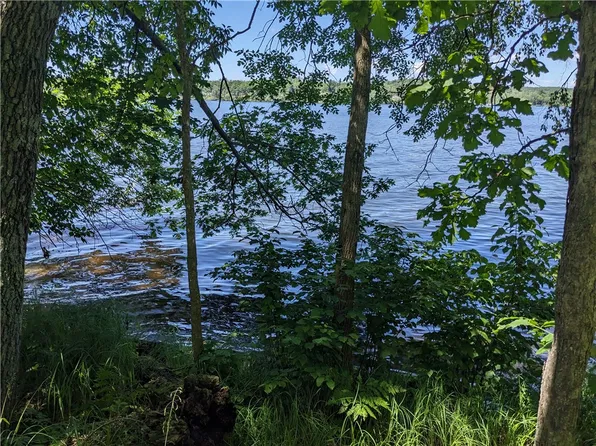 2821 N East Shore Drive, Birchwood, WI 54817