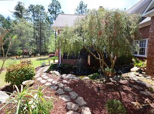 6423 Barbour Lake Rd, Fayetteville, NC 28306