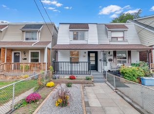 26 Queensdale Ave, Toronto, ON M4J1X9