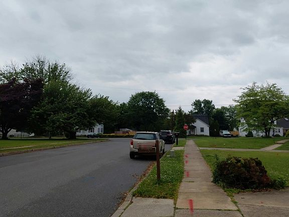 5th image of 25 Tansey Dr