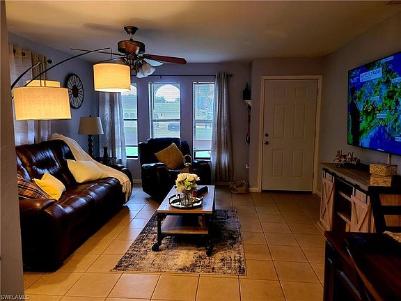 3rd image of 1140 SW 47th Ter #1140
