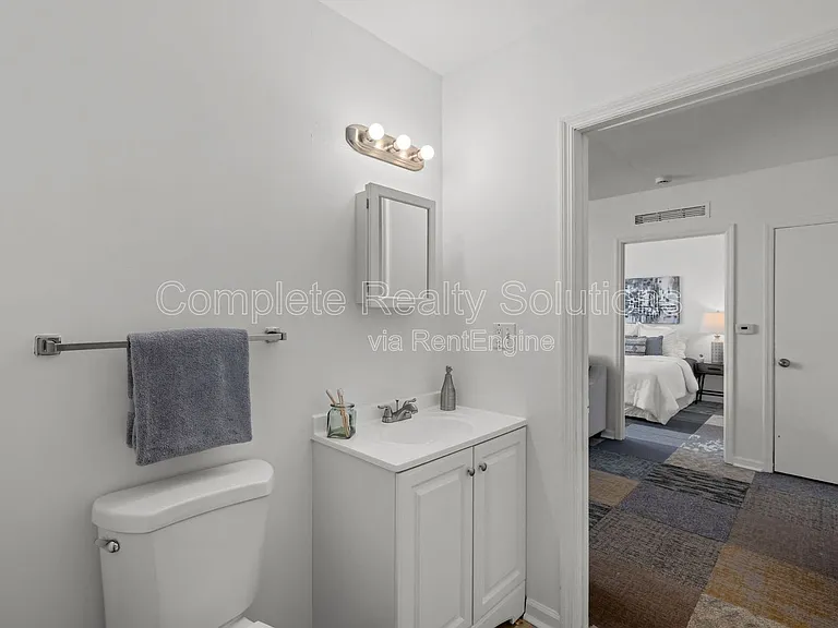 Riverview Apartments — Photo 20