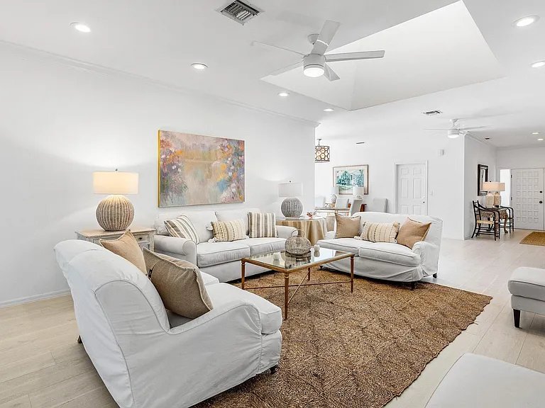 1100 N Ocean Blvd — Photo 5