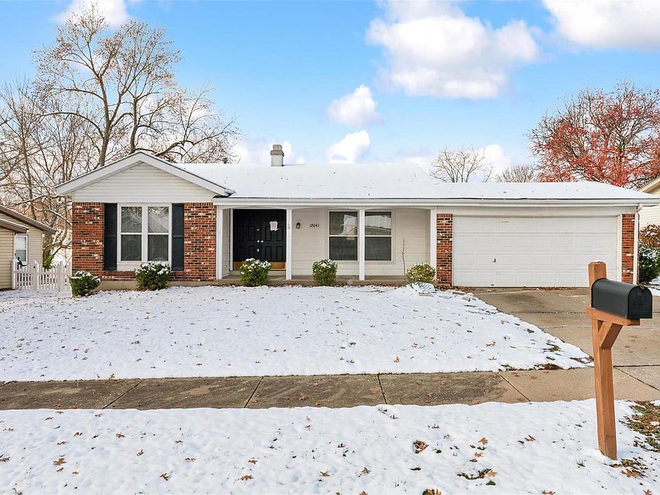 1st image of 12041 La Padera Ln