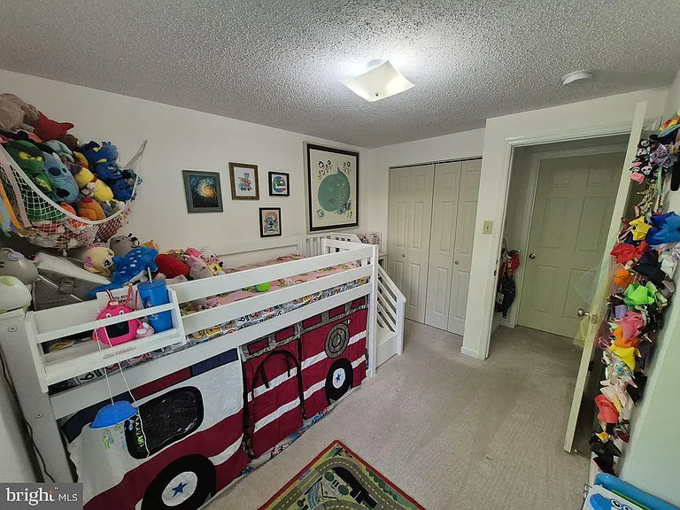 2210 S Lowell St — Photo 13