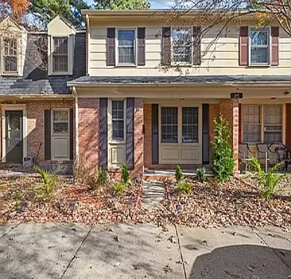 369 Circuit Ln #C — Photo 1