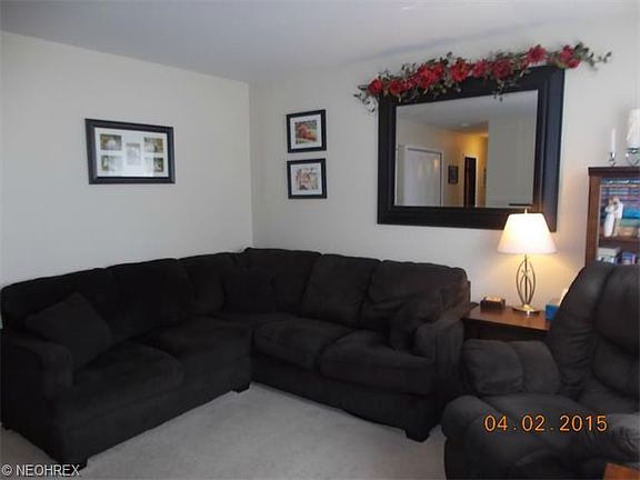 4th image of 5895 Serenade Dr