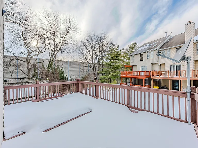 8608 Lark Pl — Photo 18