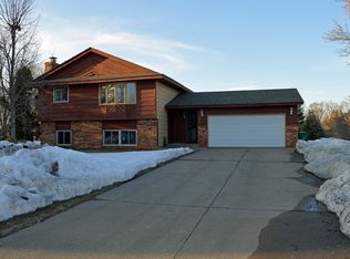 1320 79th Ave N, Brooklyn Park, MN 55444