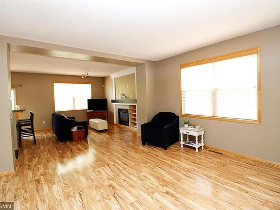 5th image of 14343 Brookmere Blvd NW