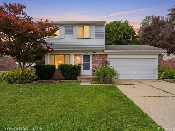 41462 Simcoe Dr, Canton, MI 48188