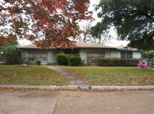 425 Hillvale Dr, Dallas, TX 75241
