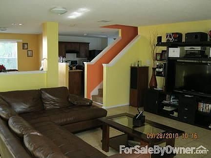 4th image of 5513 N 36th St
