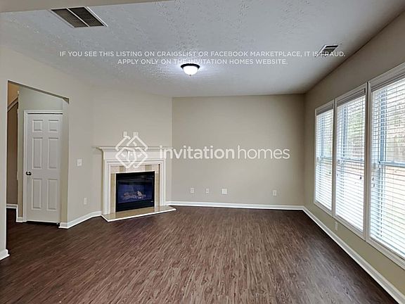 4th image of 4684 Windale Dr