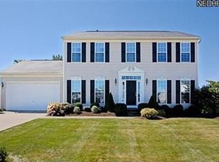 38603 Misty Meadow Trl, North Ridgeville, OH 44039